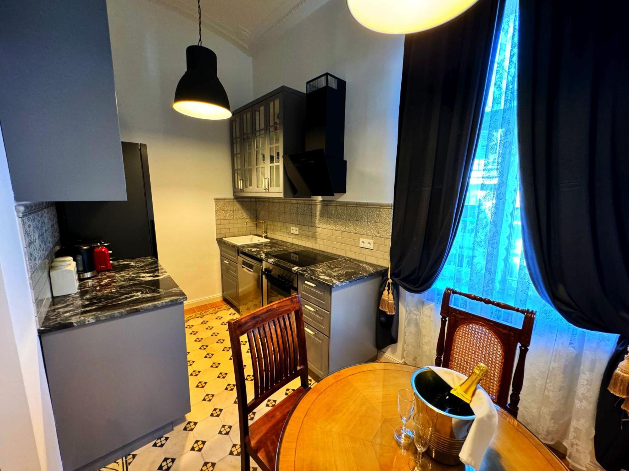 7Th Heaven Vienna Center Apartments Luaran gambar